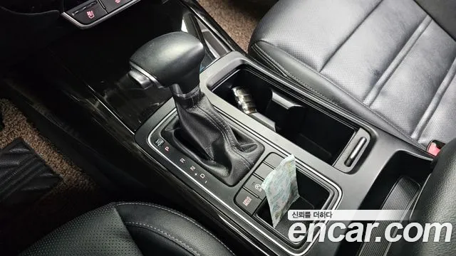 Kia Sorento — фото 9