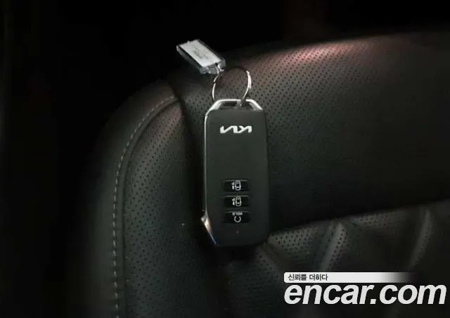 Kia Sorento — фото 11
