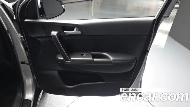 Kia Sportage — фото 24