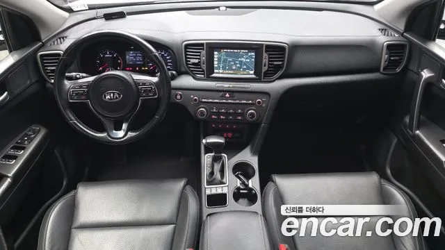 Kia Sportage — фото 6