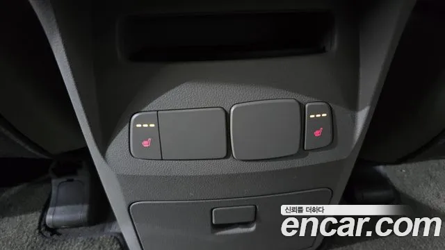 Kia Carnival — фото 19
