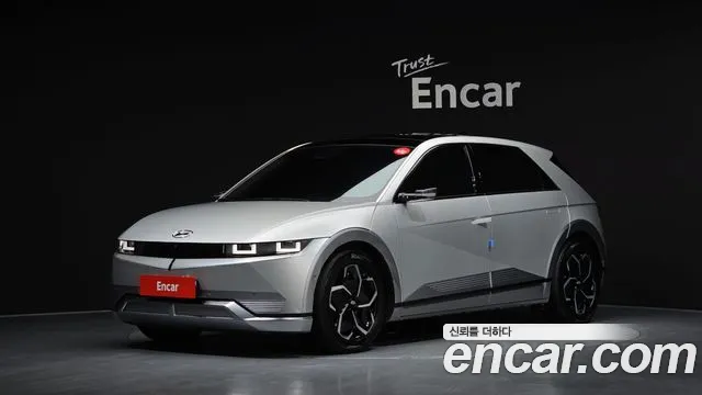 Hyundai Ioniq 5 — фото 1