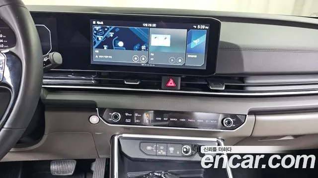 Kia Carnival — фото 11