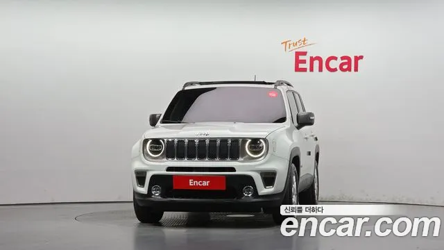 Jeep Renegade — фото 3