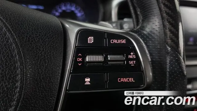Kia Sorento — фото 17