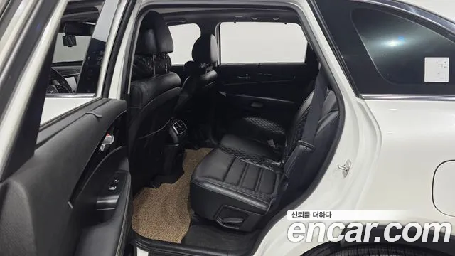 Kia Sorento — фото 26