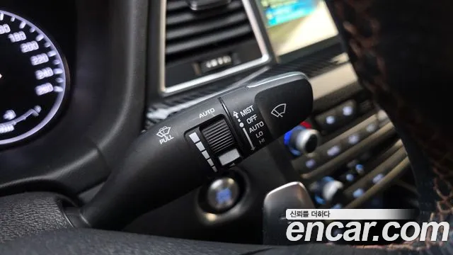Hyundai Genesis — фото 20