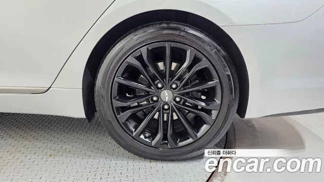 Hyundai Genesis — фото 21
