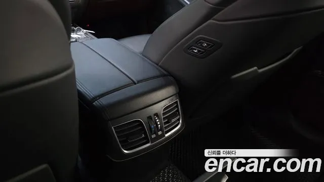 Hyundai Genesis — фото 29