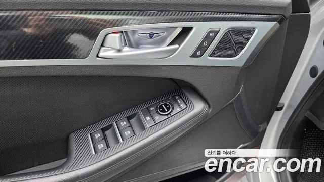 Hyundai Genesis — фото 31