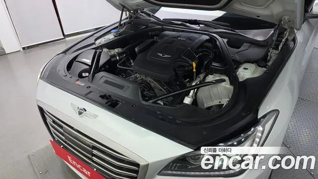Hyundai Genesis — фото 6