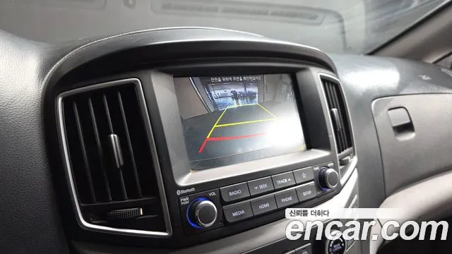 Hyundai Starex — фото 14