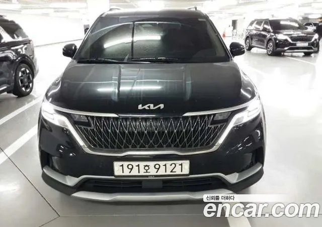 Kia Carnival — фото 1
