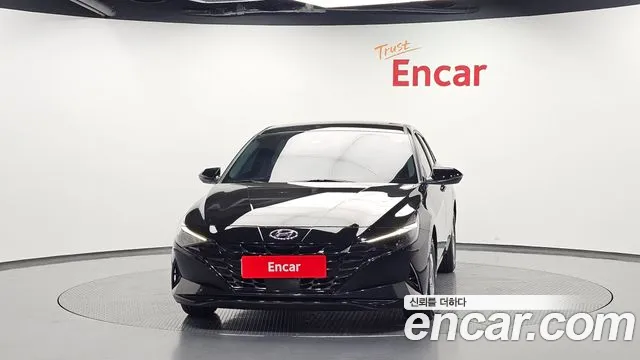 Hyundai Avante — фото 3
