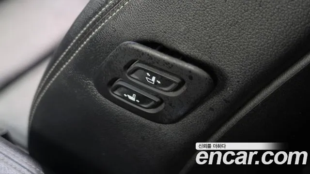 Kia Sportage — фото 16