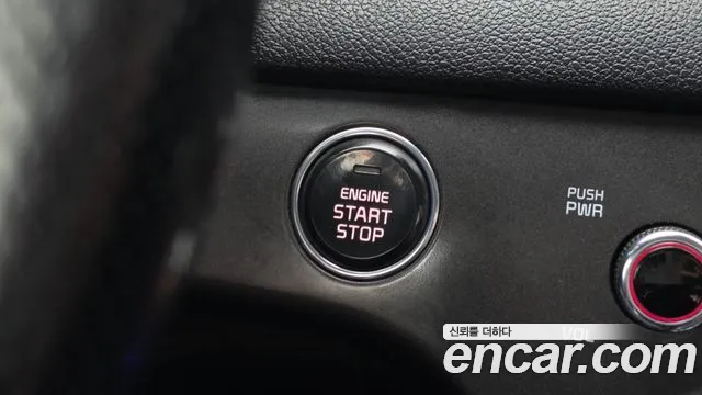 Kia Sportage — фото 28