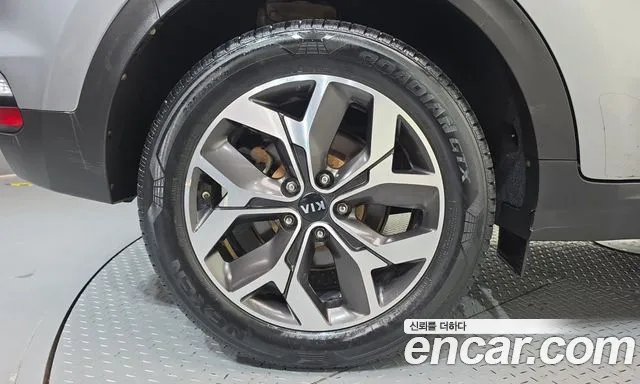 Kia Sportage — фото 5