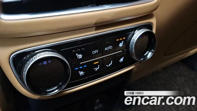 Genesis GV80 — фото 18