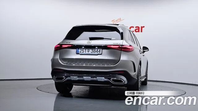 Mercedes-Benz GLC-Class — фото 4
