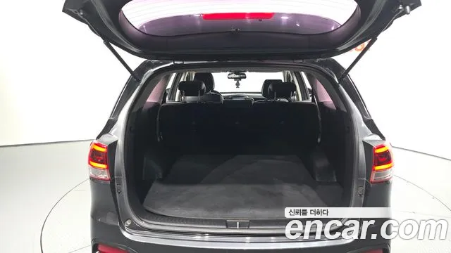 Kia Sorento — фото 20