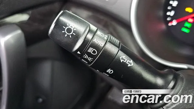 Kia Sorento — фото 16