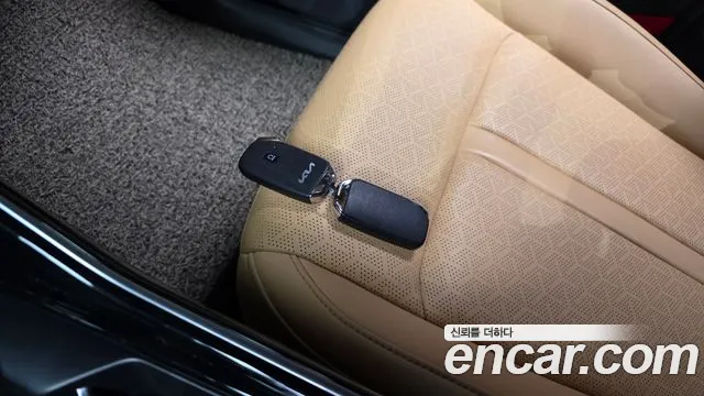 Kia Sorento — фото 17