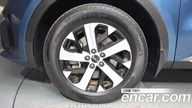 Kia Sorento — фото 5