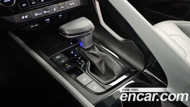 Hyundai Avante — фото 9