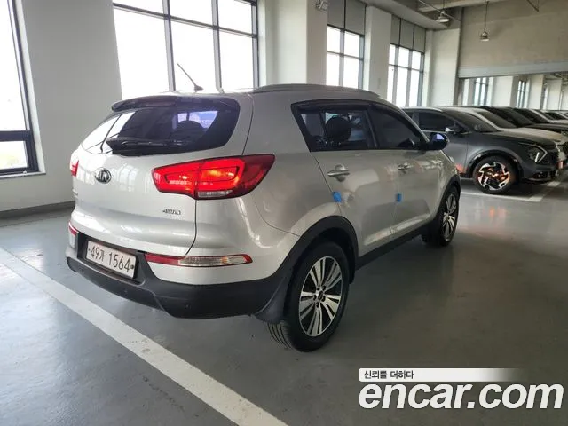 Kia Sportage — фото 5
