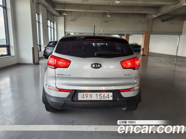 Kia Sportage — фото 6