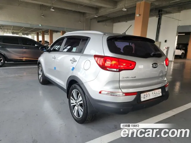 Kia Sportage — фото 7