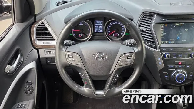 Hyundai Santa Fe — фото 13
