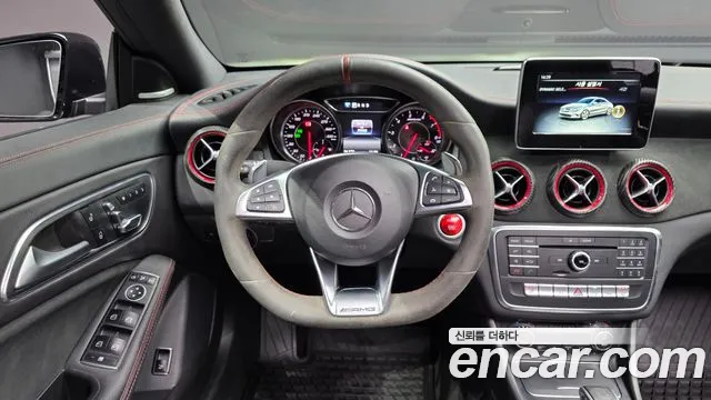 Mercedes-Benz CLA-Class — фото 13