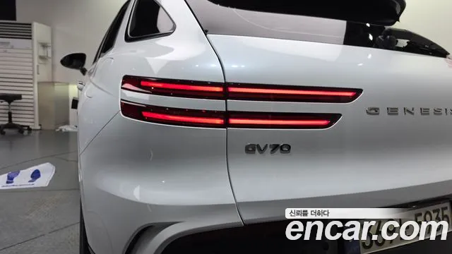 Genesis GV70 — фото 23