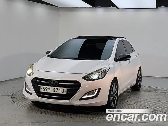 Hyundai i30 — фото 1