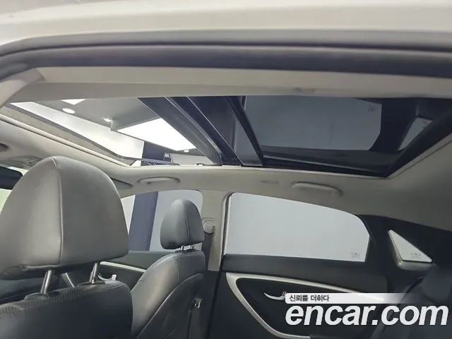 Hyundai i30 — фото 13