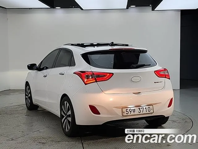 Hyundai i30 — фото 3