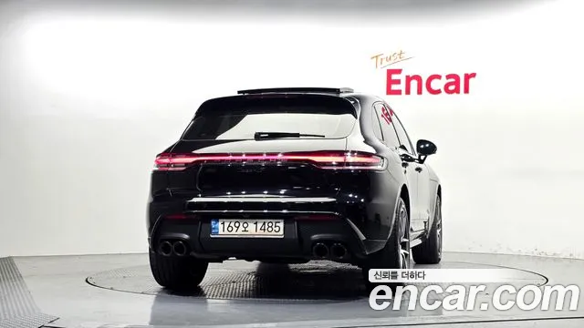 Porsche Macan — фото 4