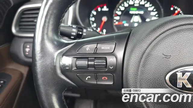 Kia Sorento — фото 27