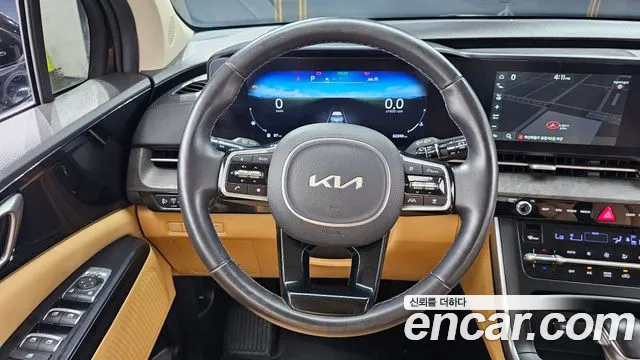 Kia Carnival — фото 13