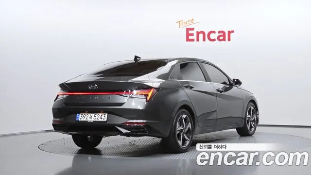 Hyundai Avante — фото 2