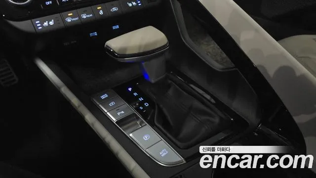 Hyundai Avante — фото 9