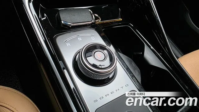 Kia Sorento — фото 9