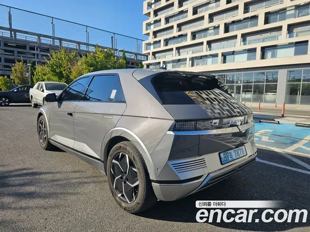 Hyundai Ioniq 5 — фото 6