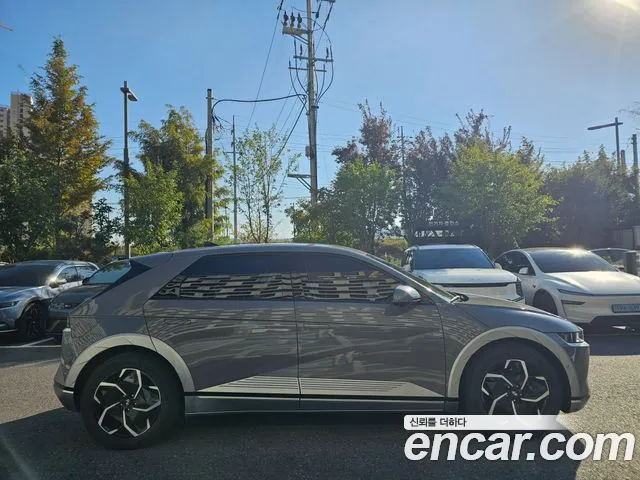 Hyundai Ioniq 5 — фото 8