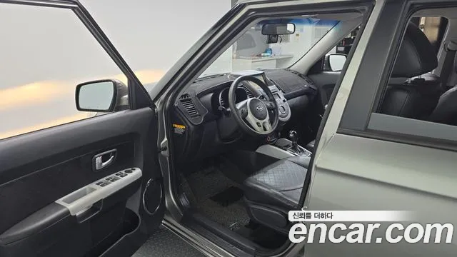 Kia Soul — фото 10