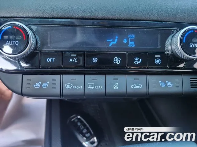 Hyundai Avante — фото 12