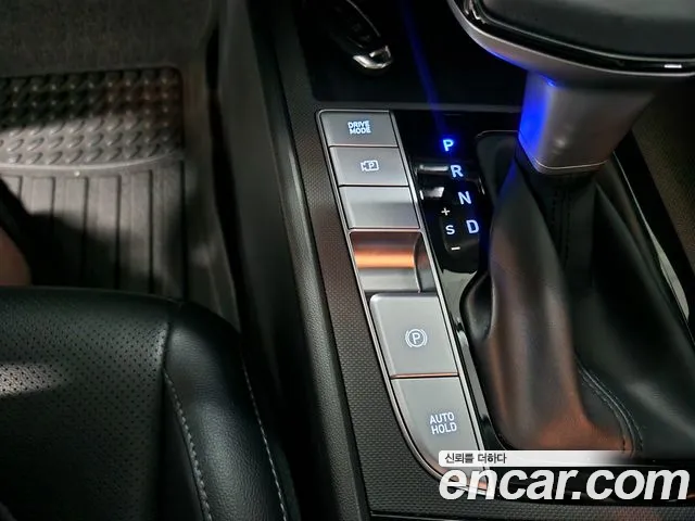 Hyundai Avante — фото 13
