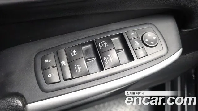 Jeep Cherokee — фото 29