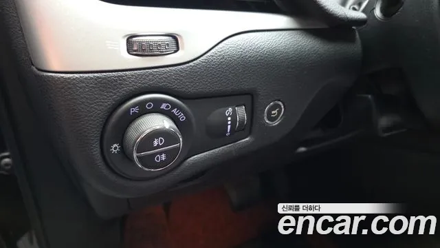 Jeep Cherokee — фото 30